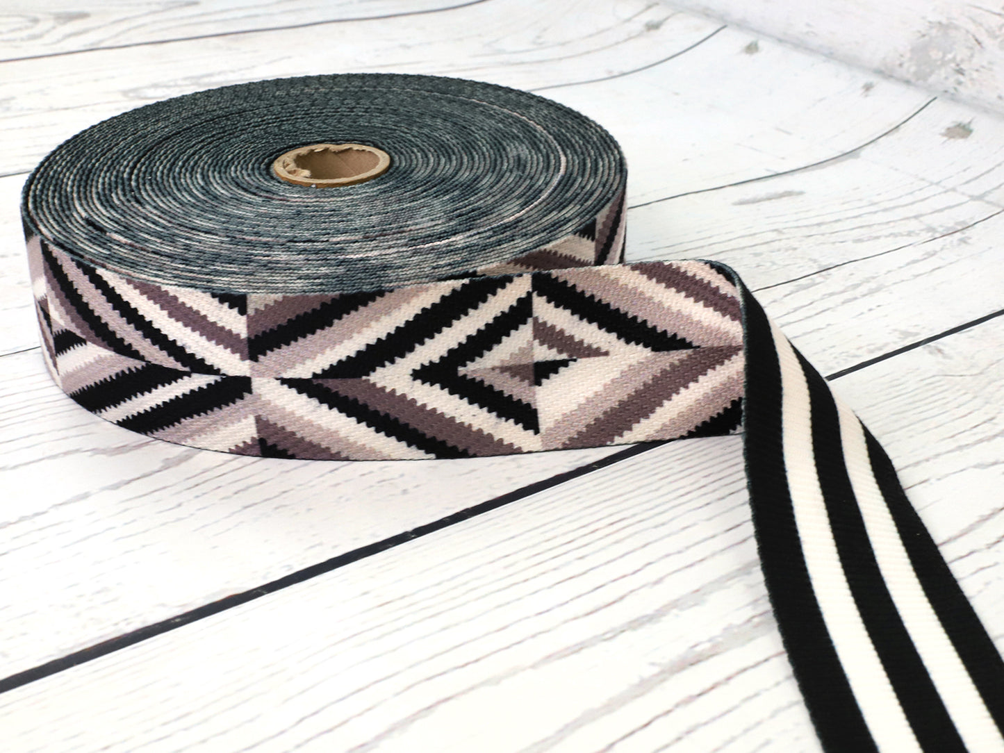 Doubleface-Taschengurtband-50mm-schwarzwollweiss