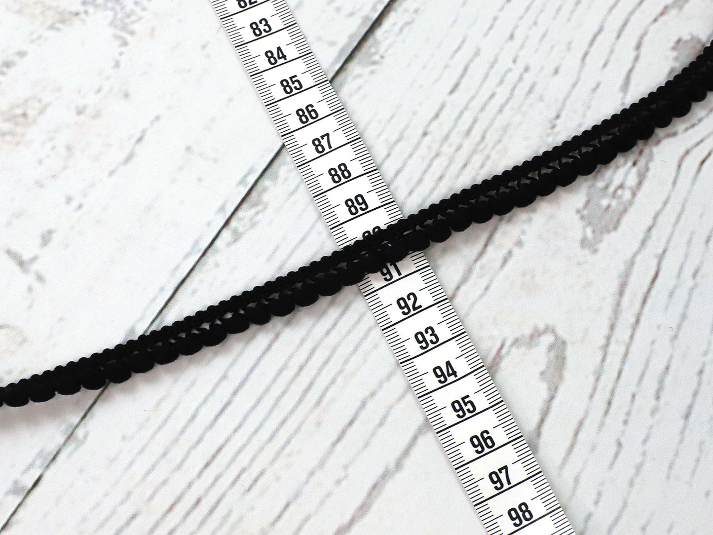 band-borte-mini-bommeln-bommelborte-masse