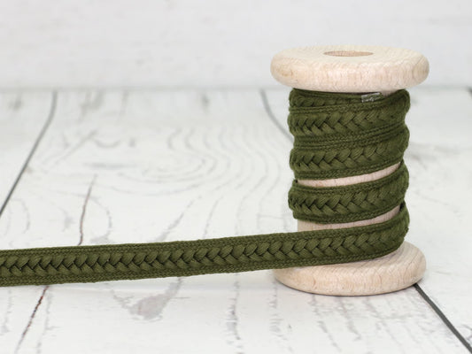 band-kordel-flachkordel-zopf-muster-khaki