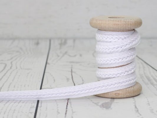 band-kordel-flachkordel-zopf-muster-weiss