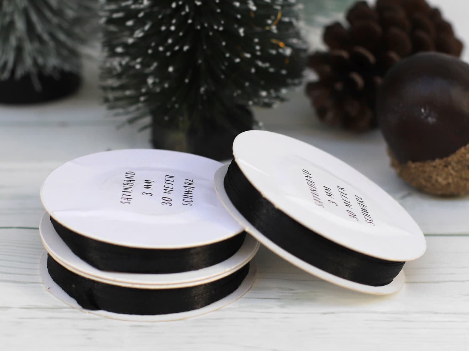 band-satinband-3-mm-30-m-schwarz