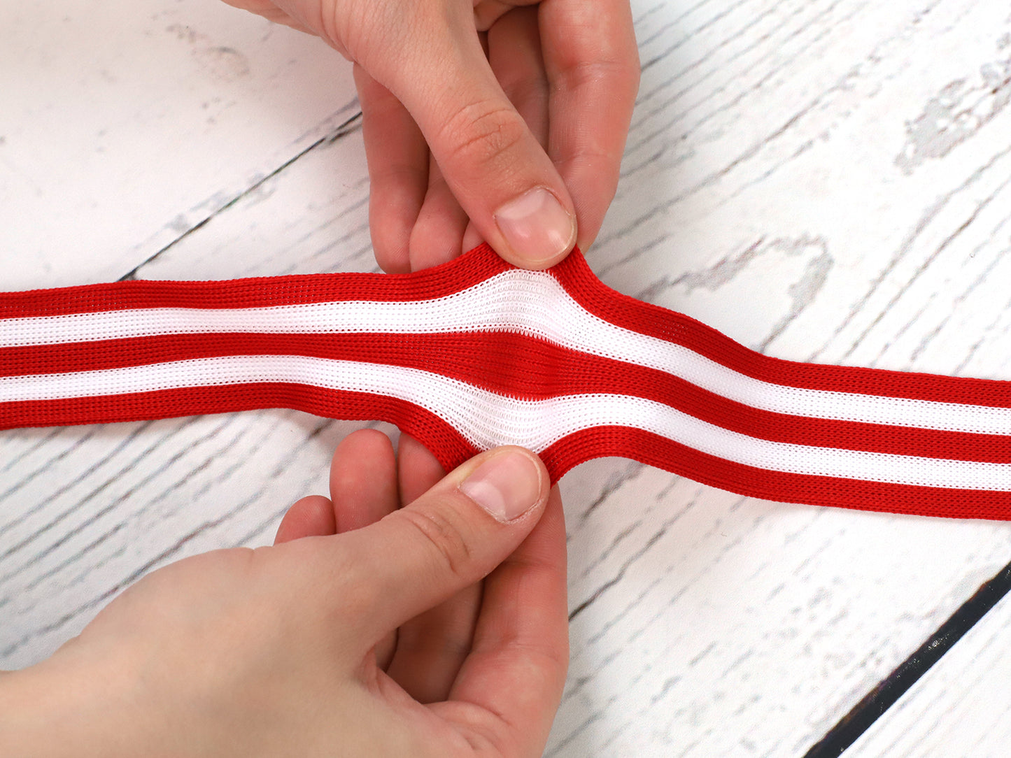 band-zierband-flexibel-streifen-35-mm-weiss-rot-3