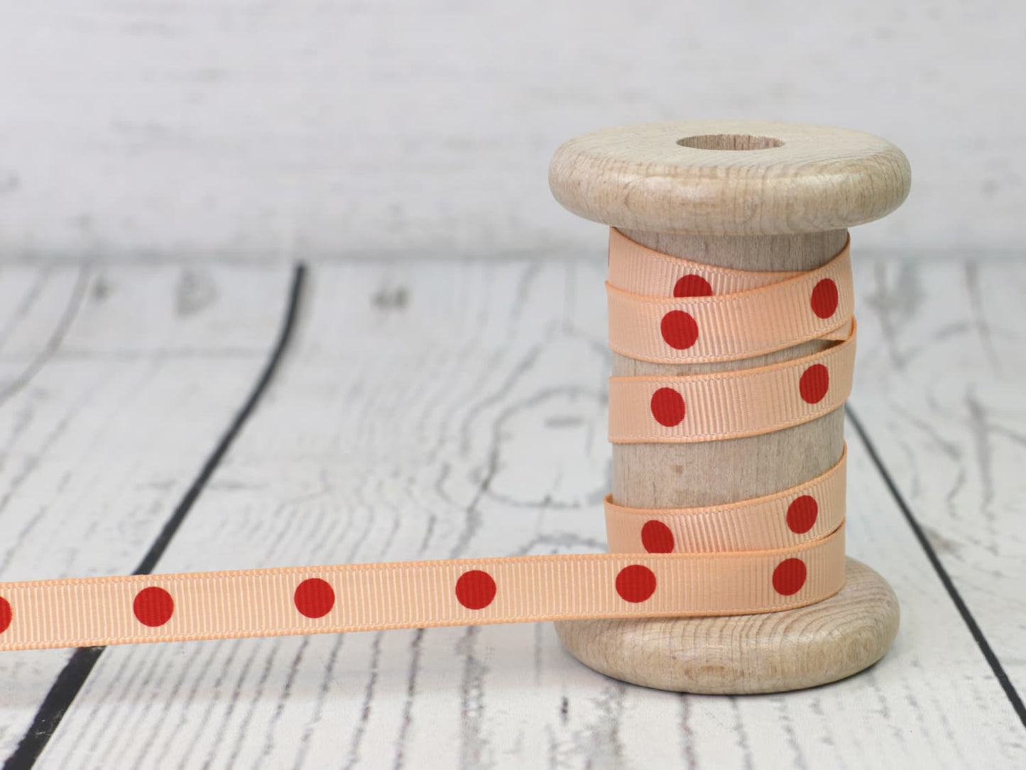 band-zierband-ripsband-punkte-tupfen-pfirsich-rot