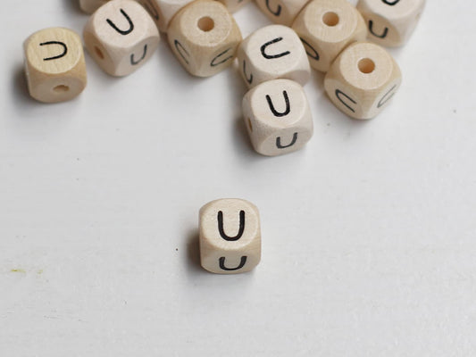 holz-schnulli-perle-fuer-schnullerketten-buchstabe-u