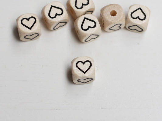 holz-schnulli-perle-fuer-schnullerketten-herz