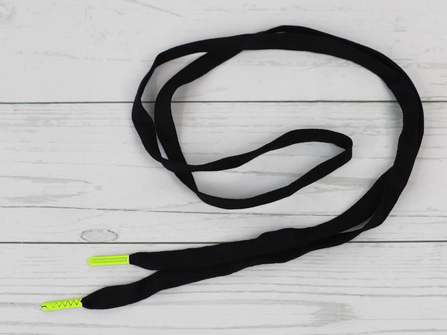 kordel-hoodiekordel-band-hoodieband-mit-endstueck-neongelb-schwarz