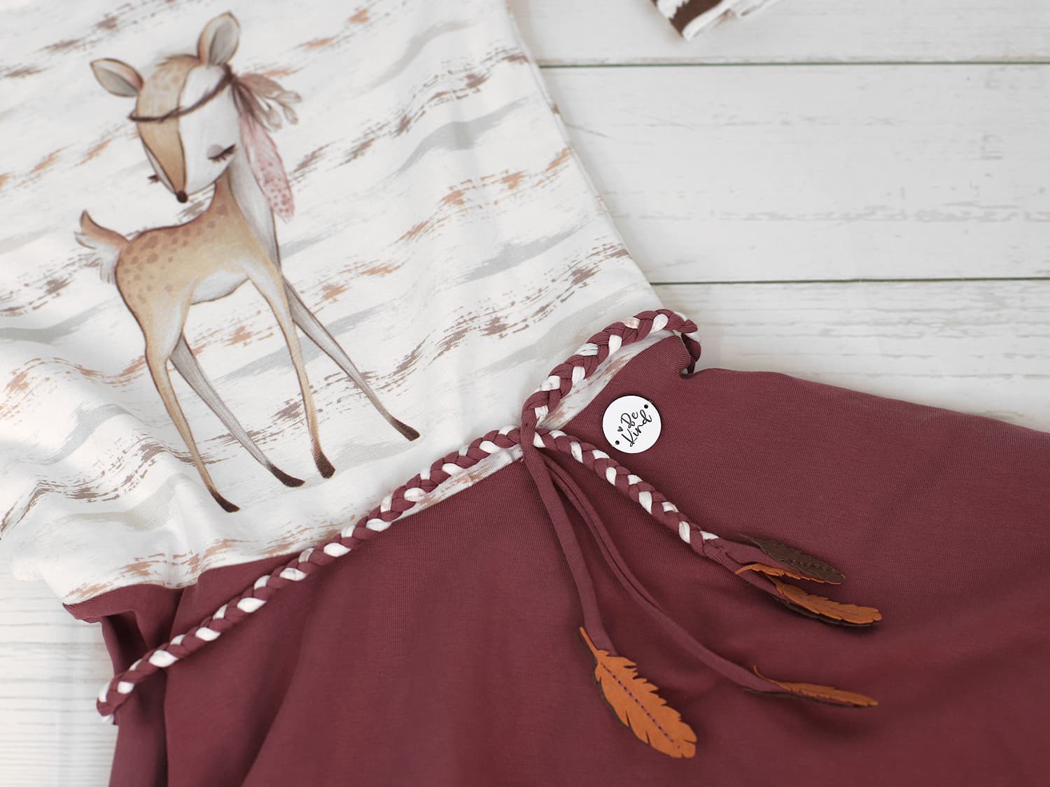 label-zum-annaehen-rund-loch-be-kind-beispiel