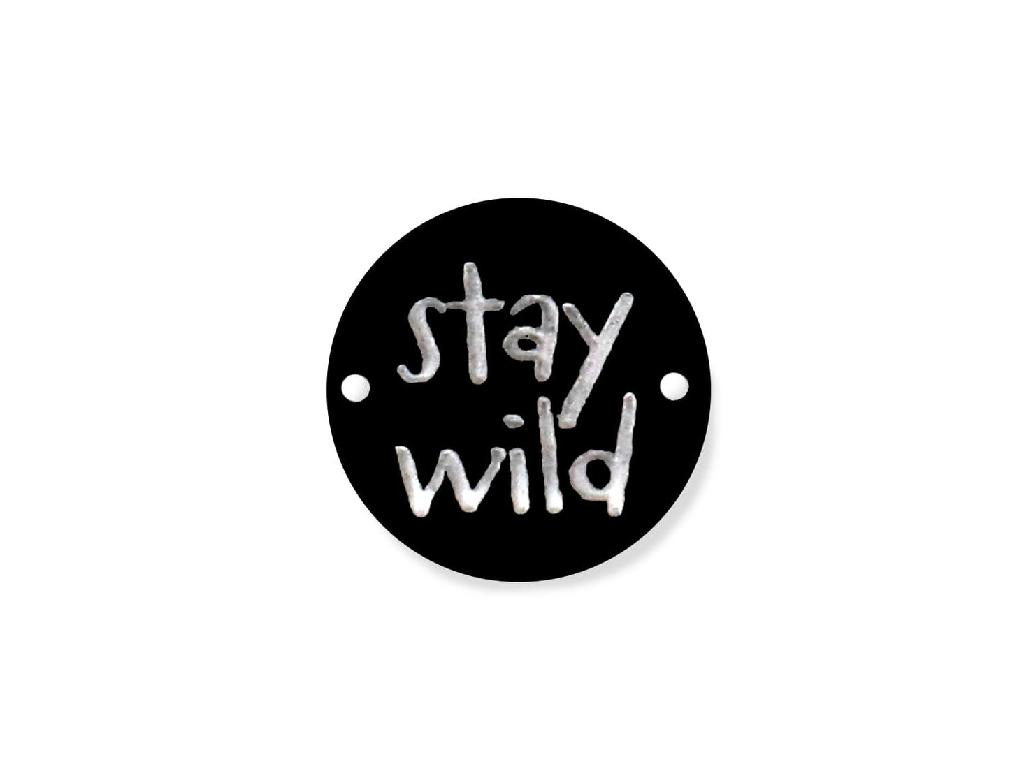 label-zum-annaehen-rund-loch-stay-wild-schwarz