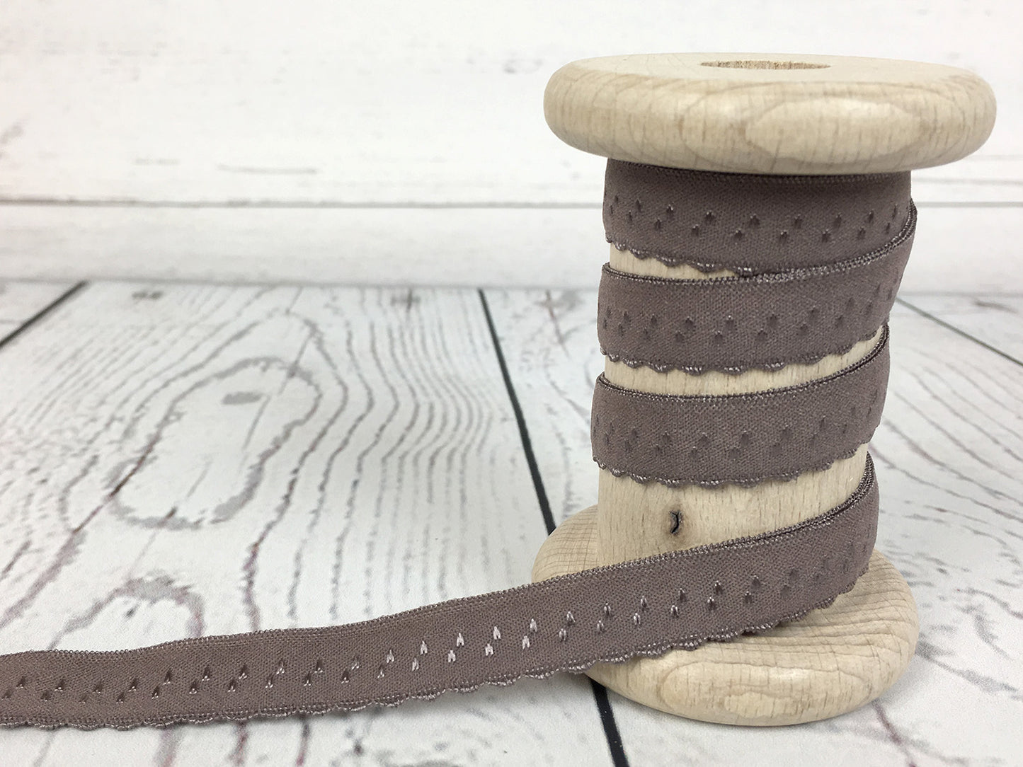 schr-gband-elastisch-herz-taupe