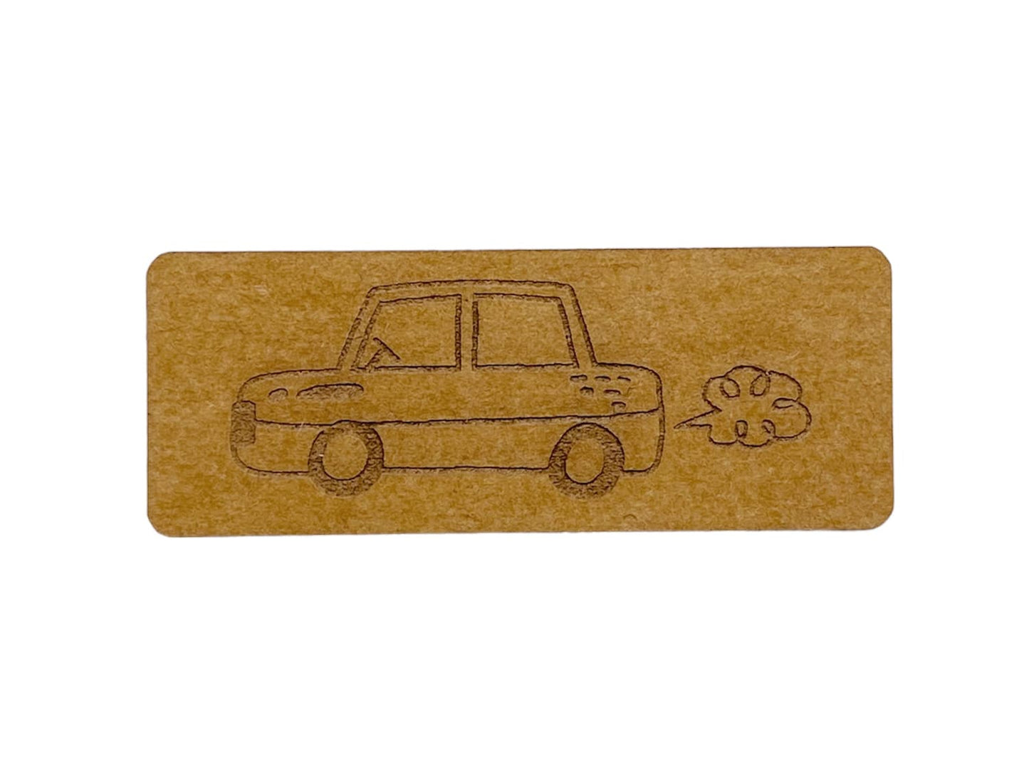 snappap-label-zum-annaehen-auto-mit-auspuff