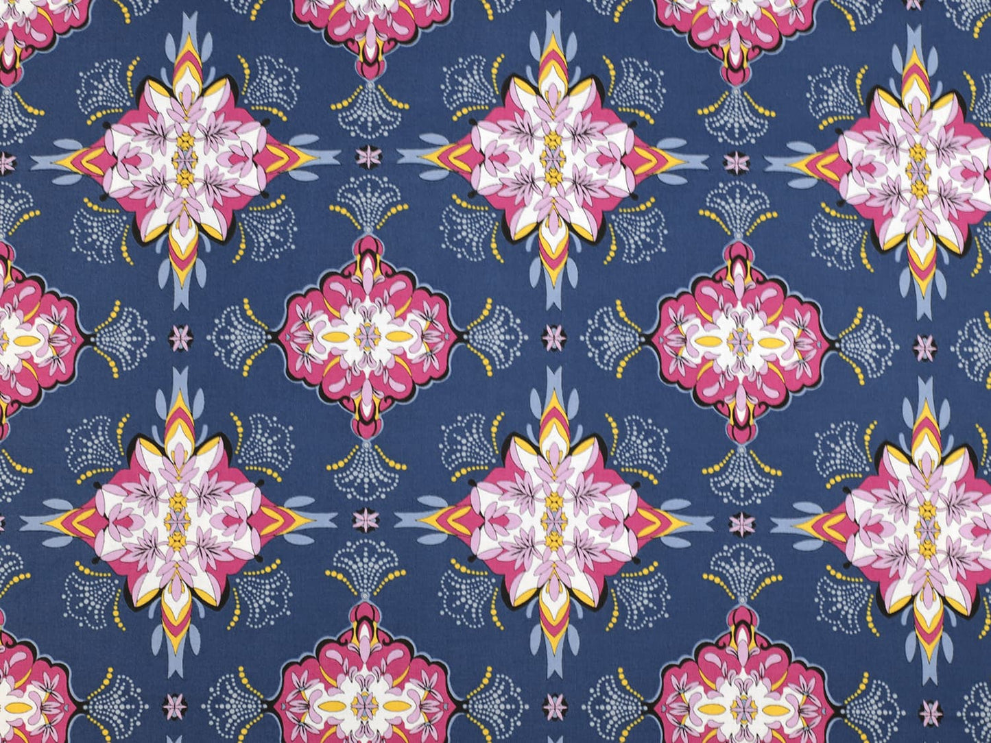stoff-baumwolle-baumwollstoff-guetermann-ring-a-rose-sense-of-harmony-ornamente-blau
