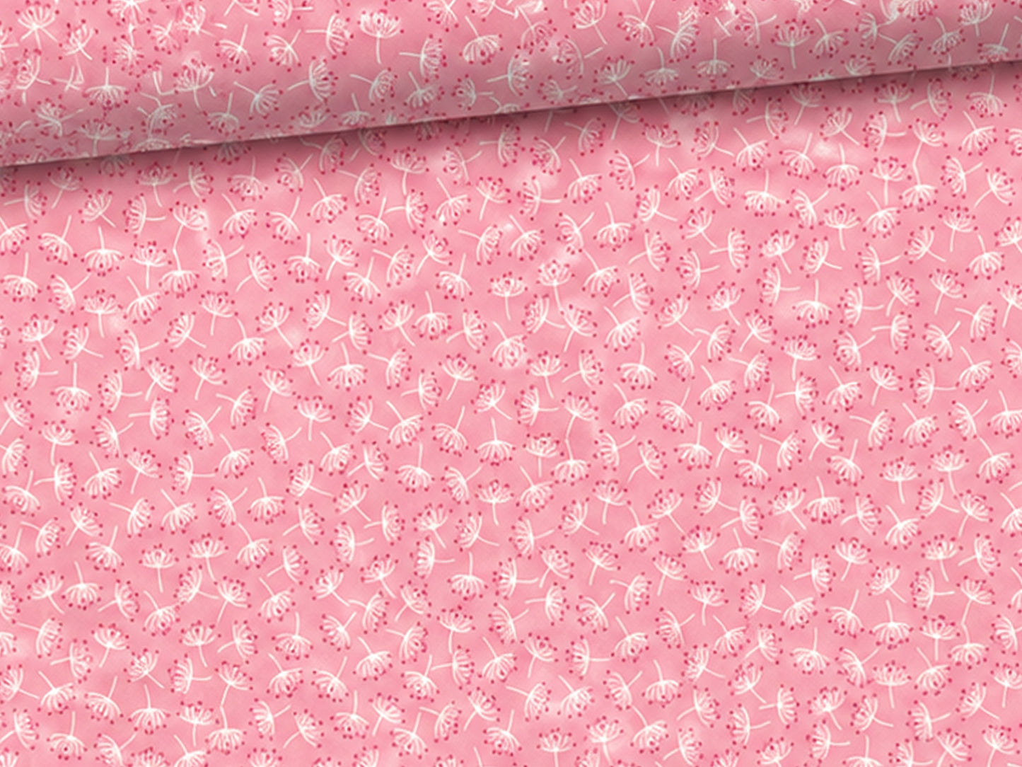Baumwolle Patchworkstoff It's a Hoot Dandelion, Pink mit süßem Dandelion-Muster auf rosa Hintergrund.