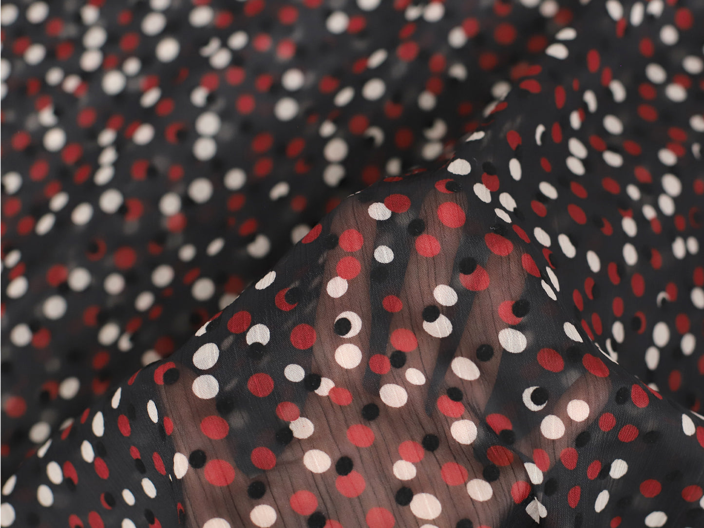 Chiffon - Tupfen - schwarz,rot