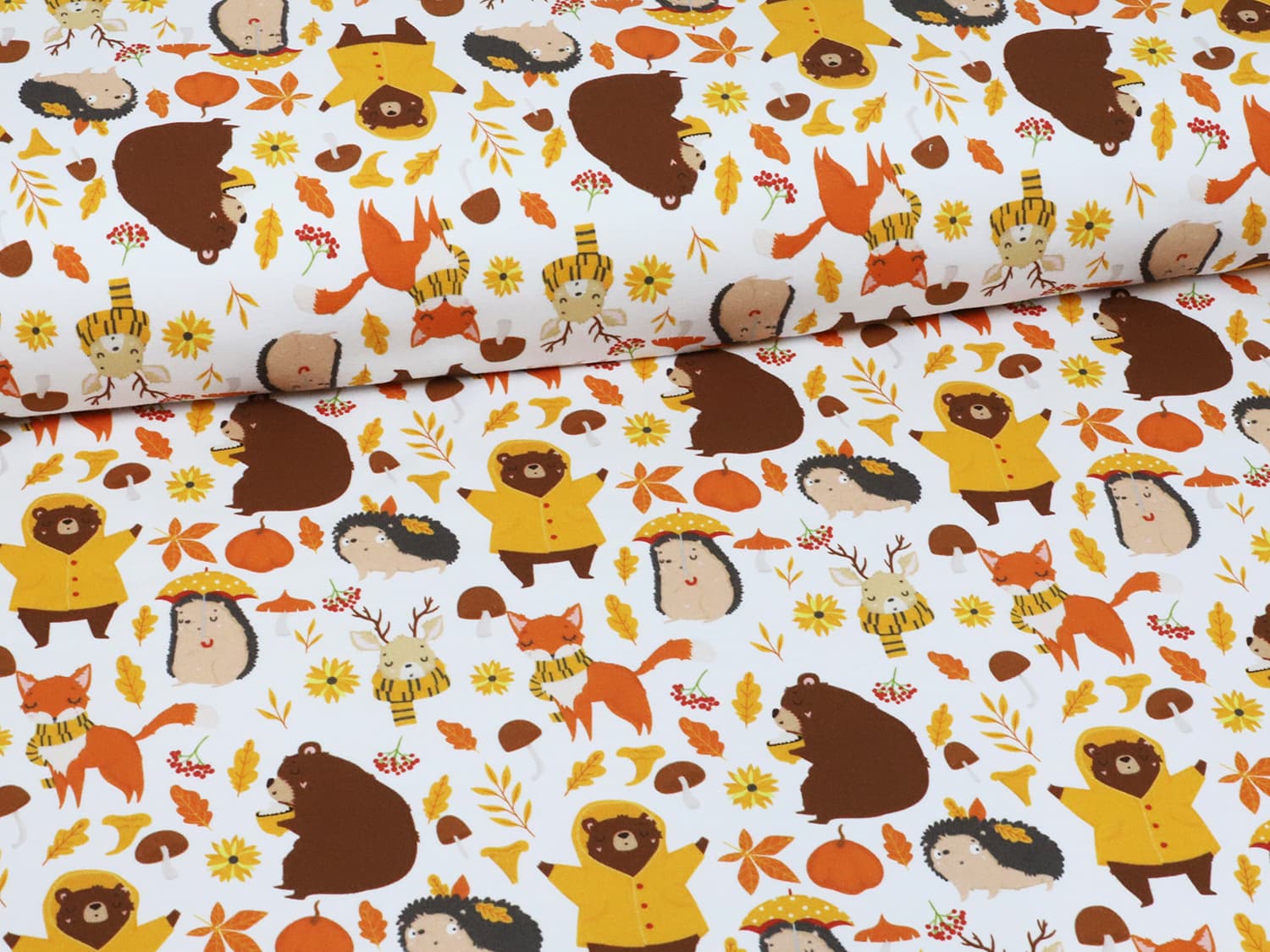 stoff-french-terry-sommersweat-sweat-baumwolle-unangeraut-kathi-kunterbunt-herbst-walfreunde-wald-baer-fuchs-reh-igel-waldtiere-senf-2