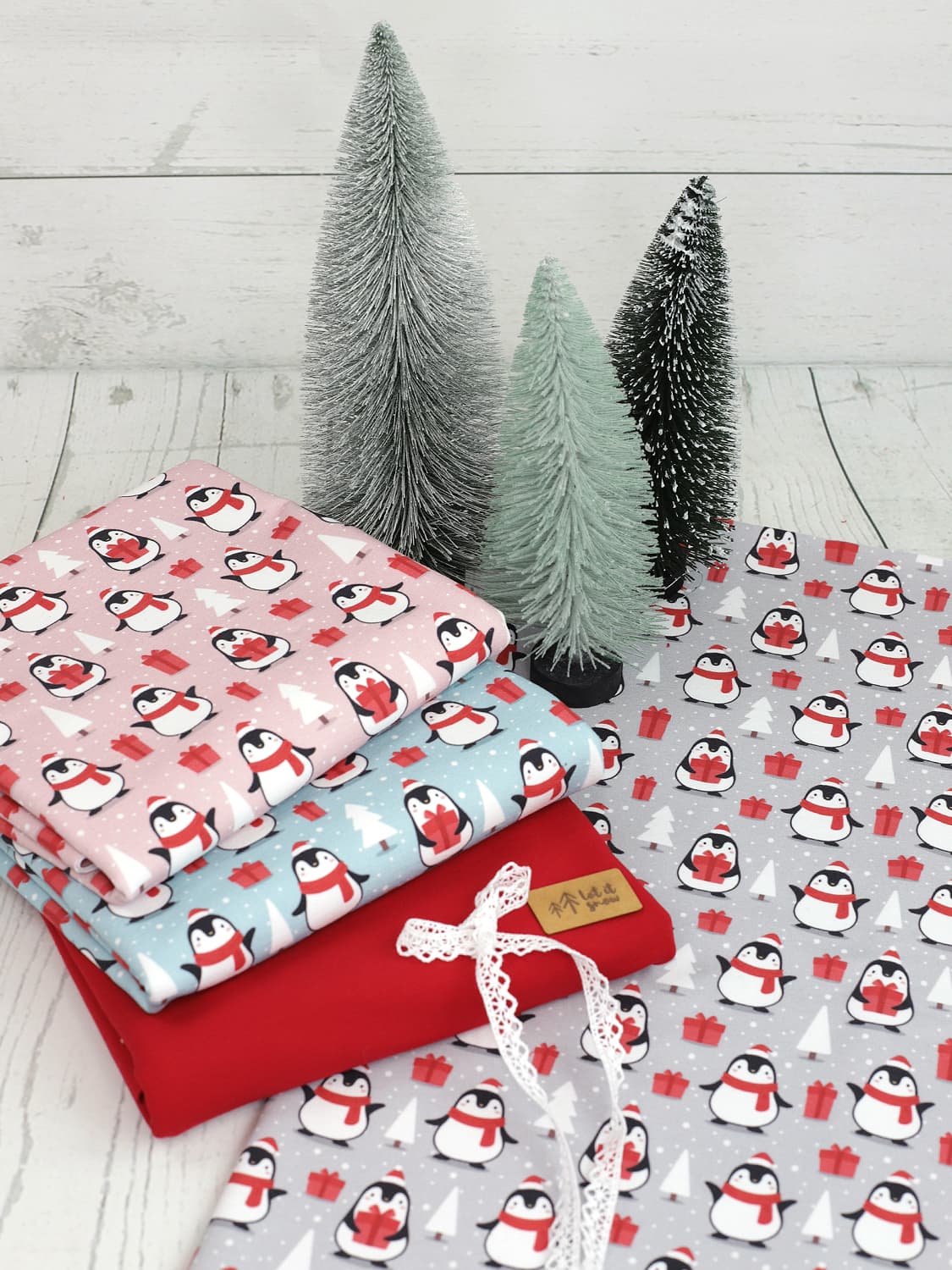 stoff-french-terry-sommersweat-sweat-kathi-kunterbunt-christmas-winter-weihnachten-pinguin-geschenk-serie-2