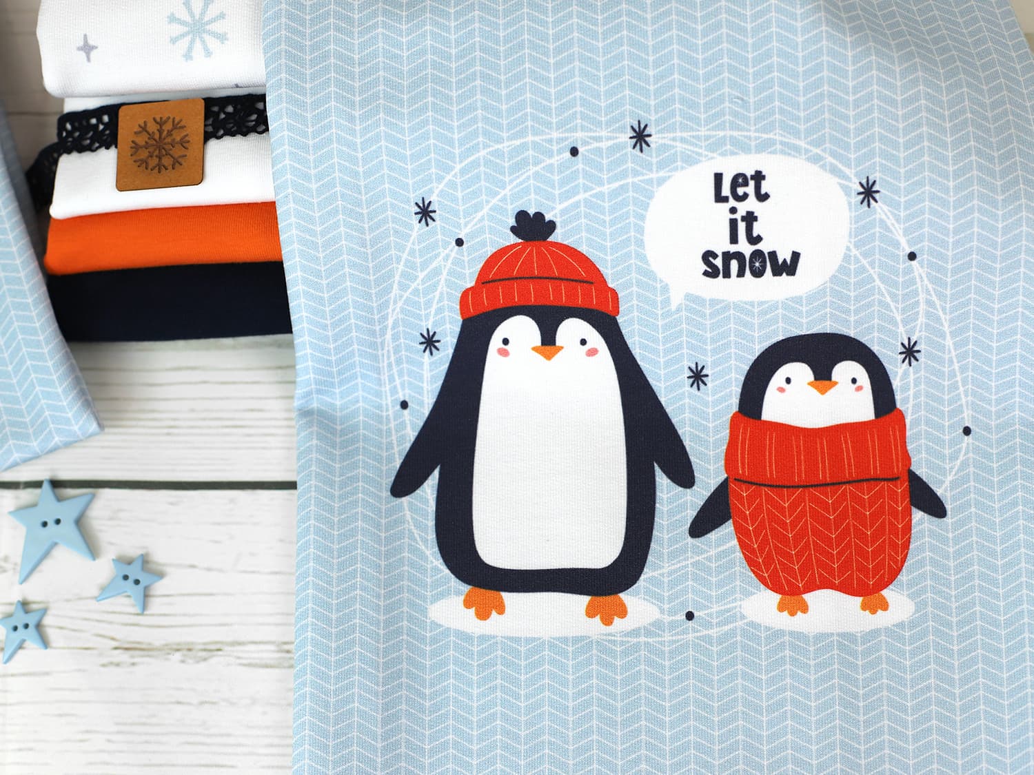 stoff-french-terry-sommersweat-unangeraut-panel-kathi-kunterbunt-let-it-snow-pinguin-2
