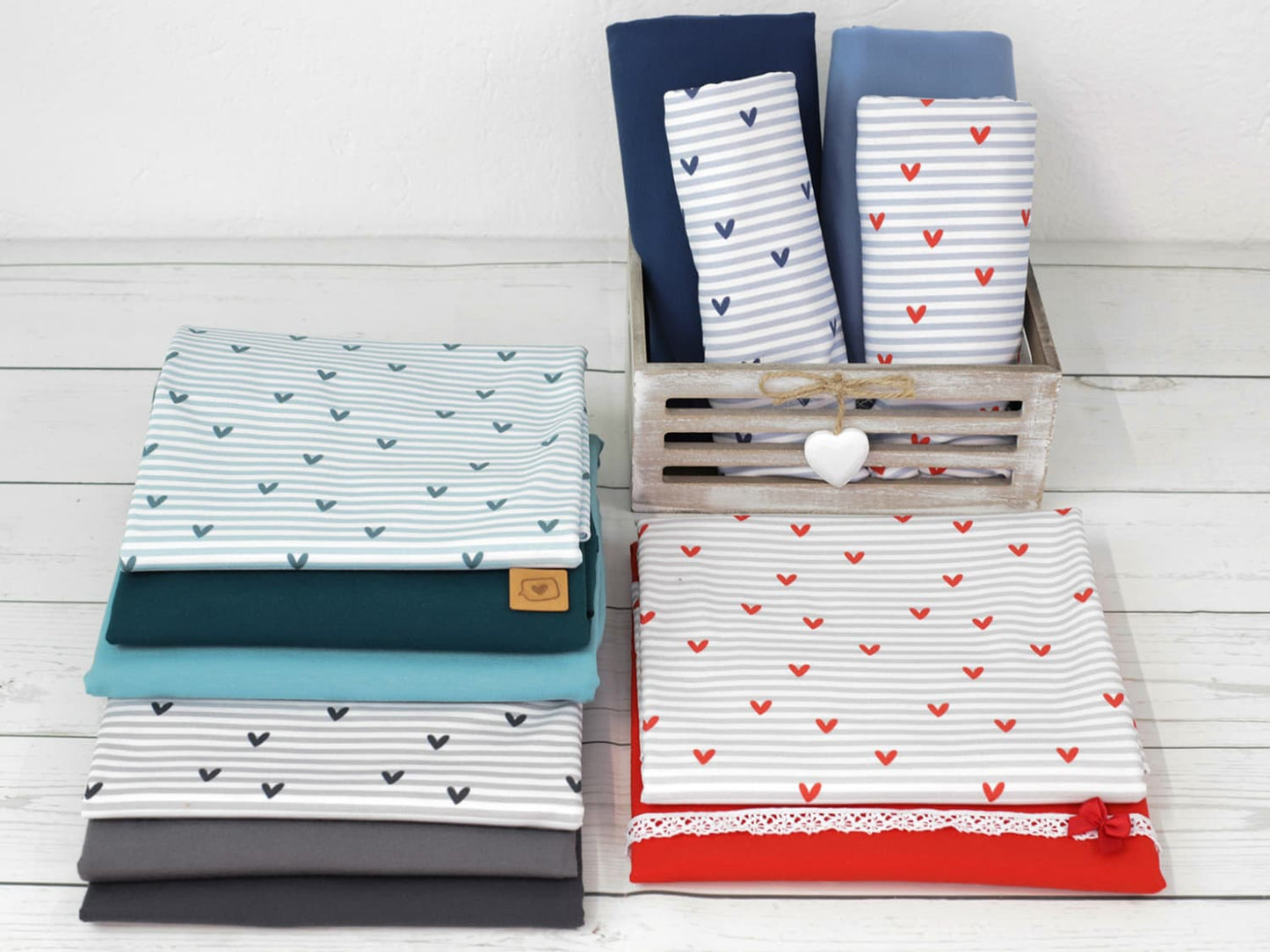 stoff-jersey-baumwolle-baumwolljersey-basic-streifen-herzen-stripes-hearts-serie-2