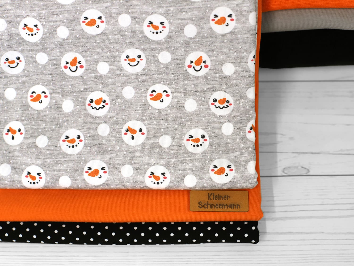 stoff-jersey-baumwolle-baumwolljersey-kathi-kunterbunt-schneemann-gesicht-punkte-tupfen-jeans-optik-meliert-snowman-faces-2