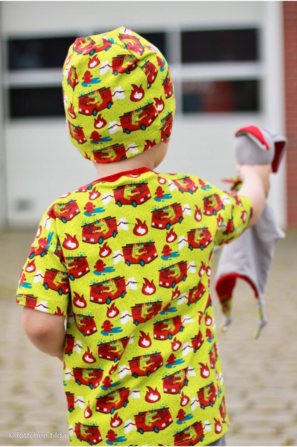 stoff-jersey-baumwolle-baumwolljersey-swafing-kaeselotti-waulizei-krokowehr-feuerwehr-2