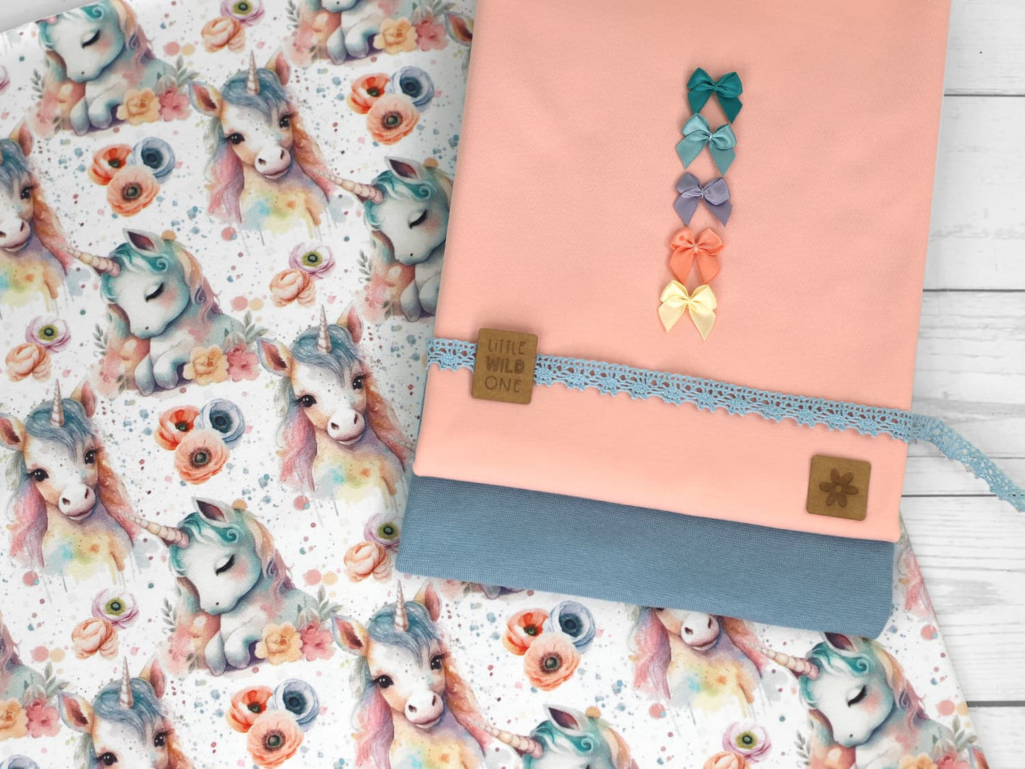 stoff-jersey-baumwolle-baumwolljersey-watercolor-unicorn-aquarell-einhorn-sprenkel-blumen-bunt-pastell-kombistoffe