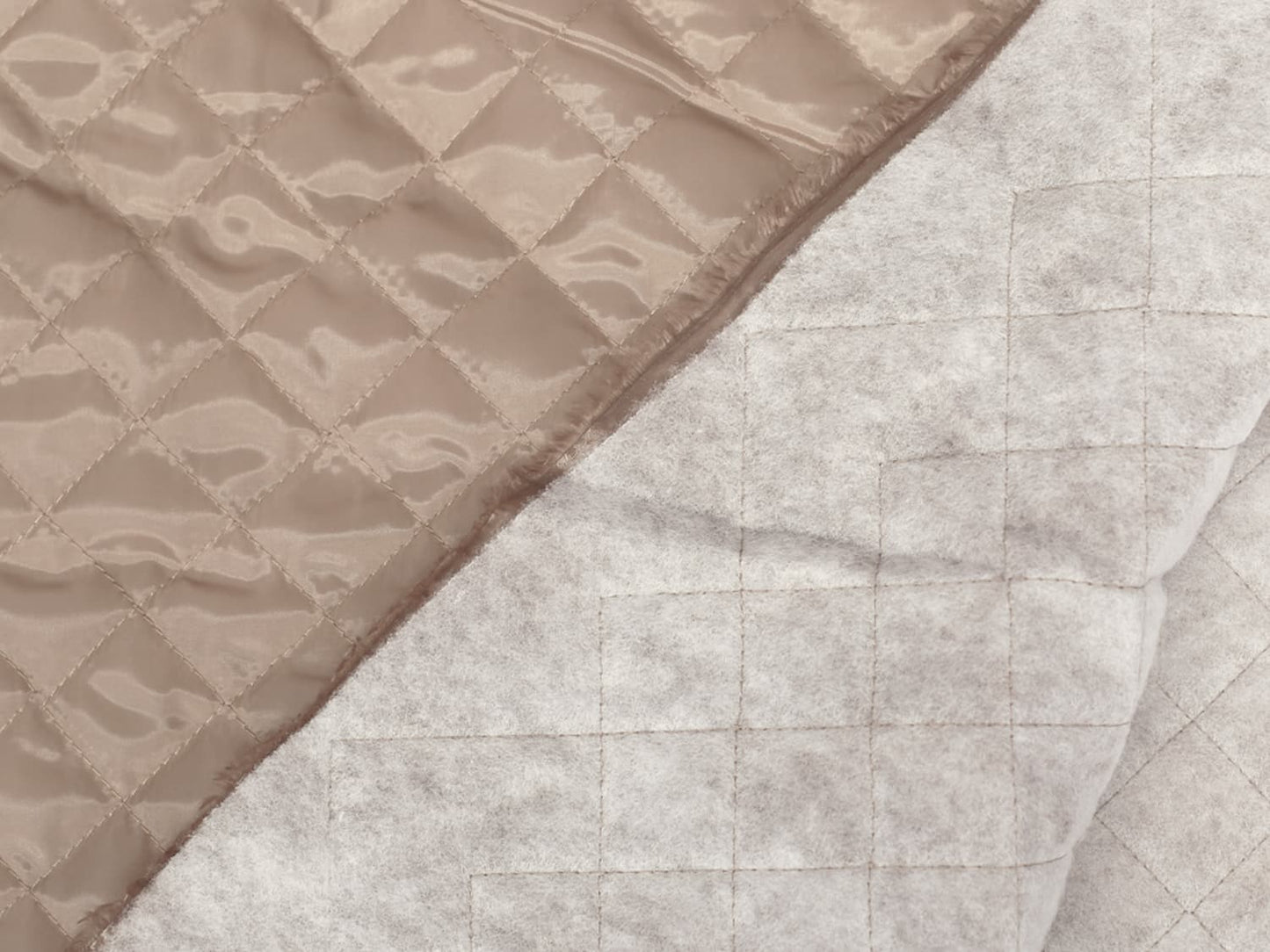 stoff-stepper-raute-steppstoff-glaenzend-dunkles-beige-2