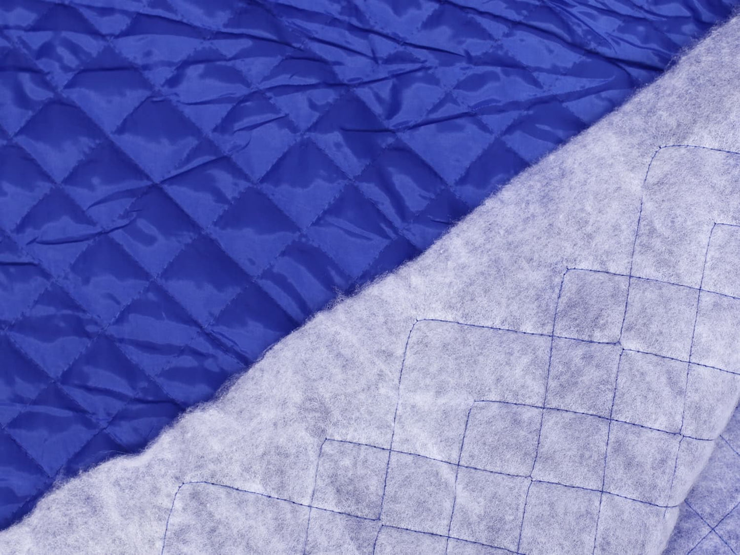 stoff-stepper-raute-steppstoff-glaenzend-royalblau-2