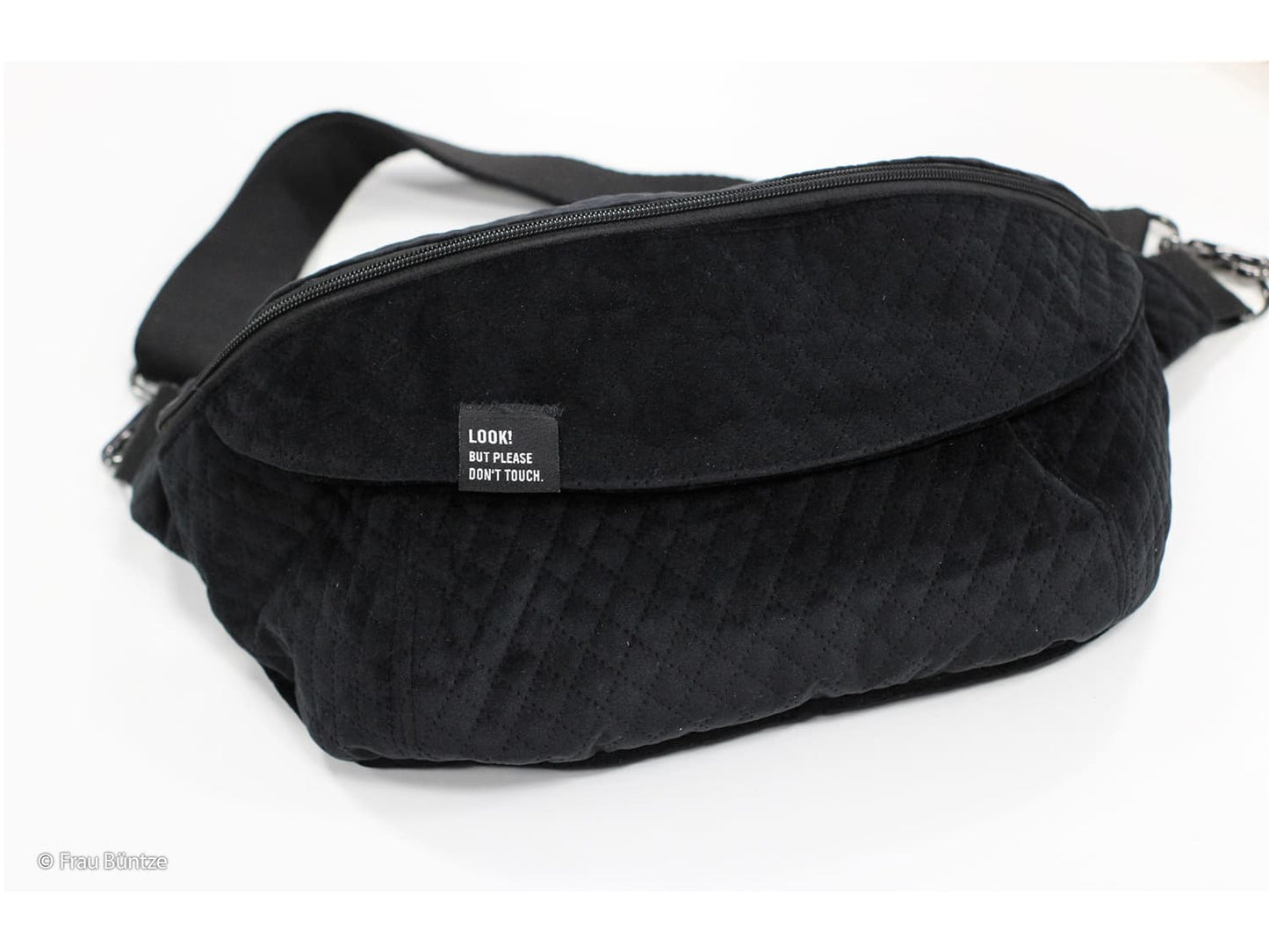 stoff-stepper-samt-velvet-swafing-tokio-schwarz-3