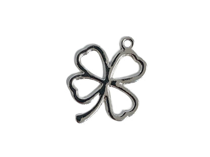 anhaenger-charm-naehzubehoer-tueddel-kleeblatt-silber