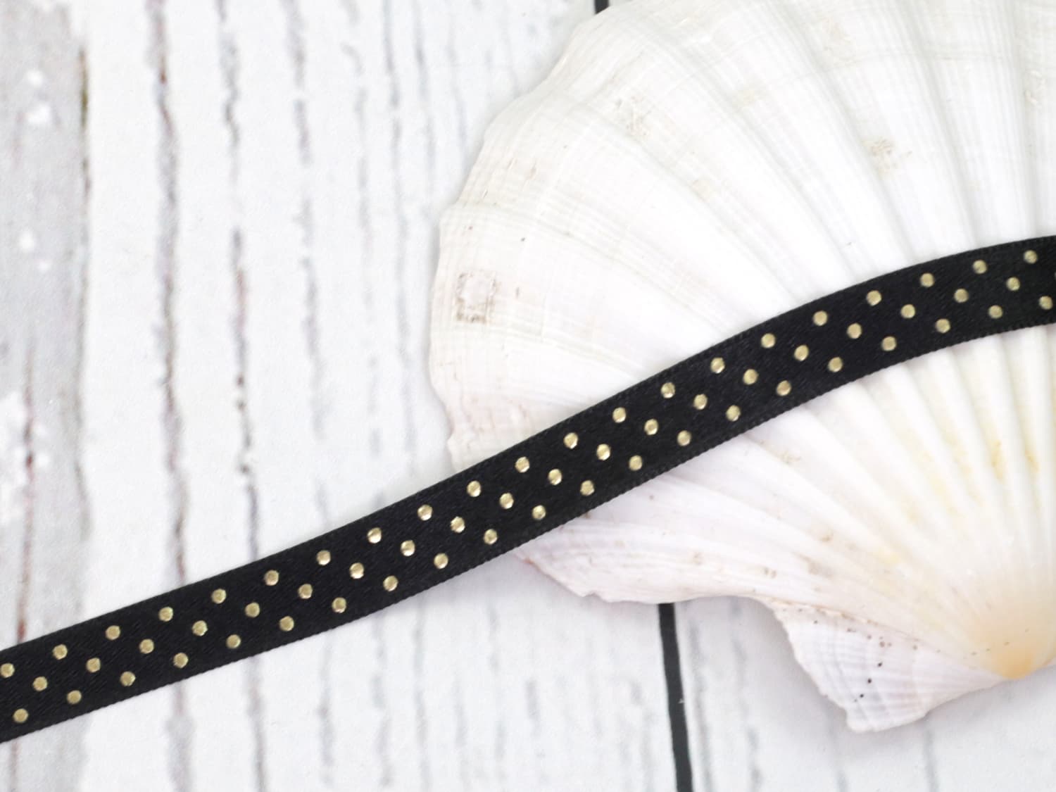 band-satinband-satin-zierband-borte-tupfen-punkte-dots-gold-schwarz
