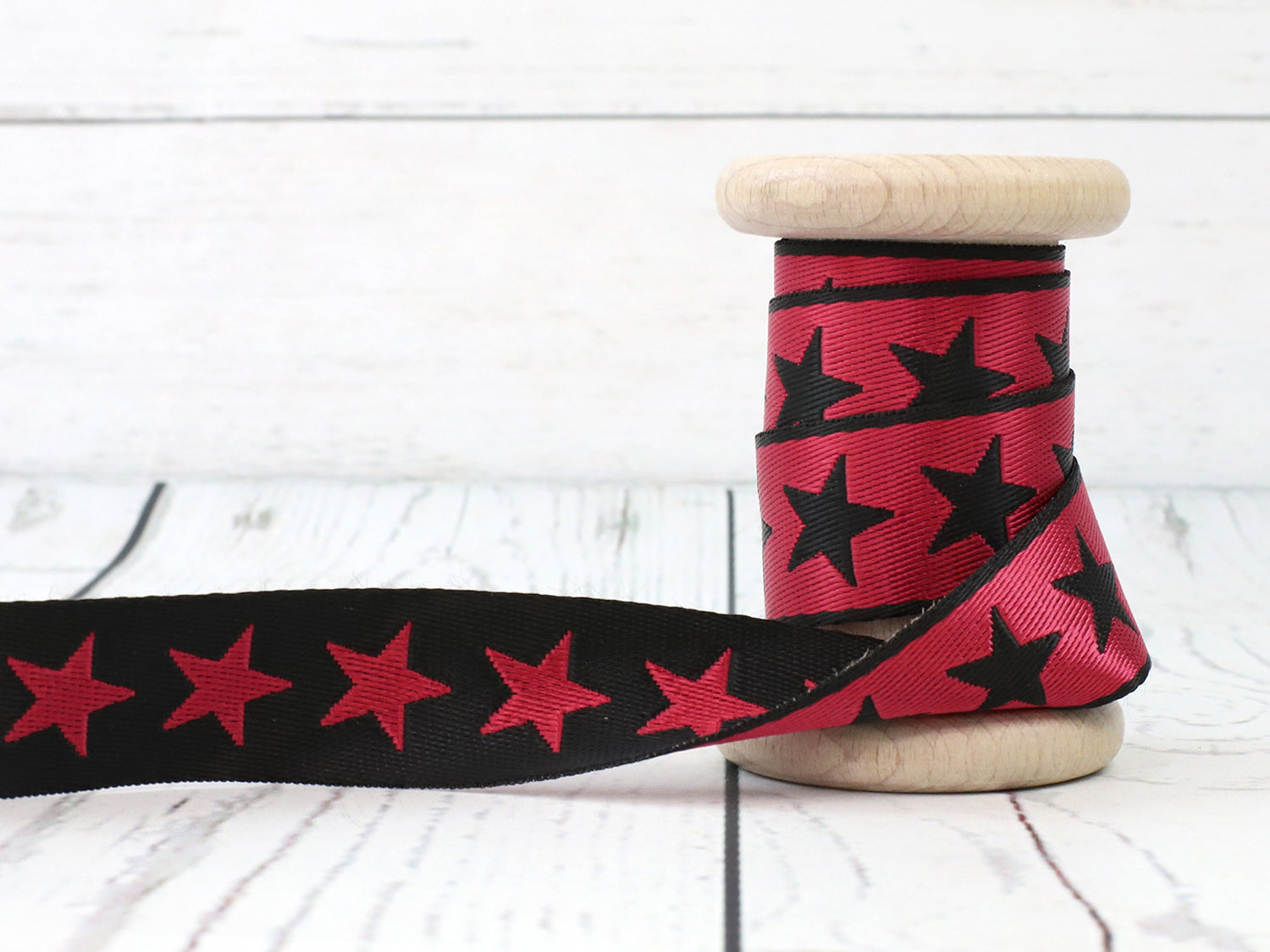band-zierband-dekoband-sterne-rot-schwarz
