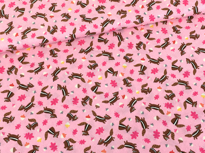 baumwolle-stoff-Chipmunks-in-Pink-2