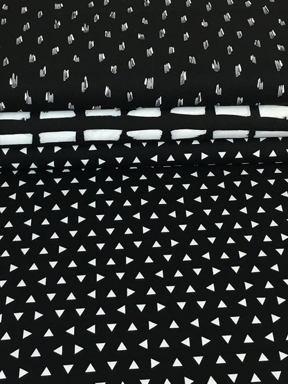 baumwolle-stoff-remix-triangle-black-color-dash