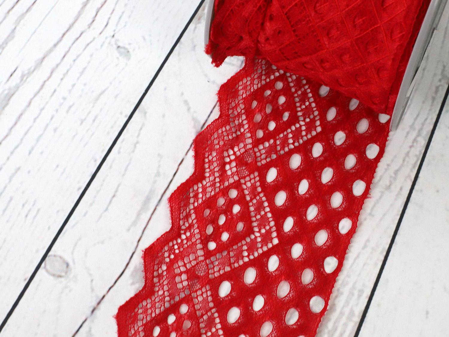 breite_spitze_polyester_100mm_rot-2