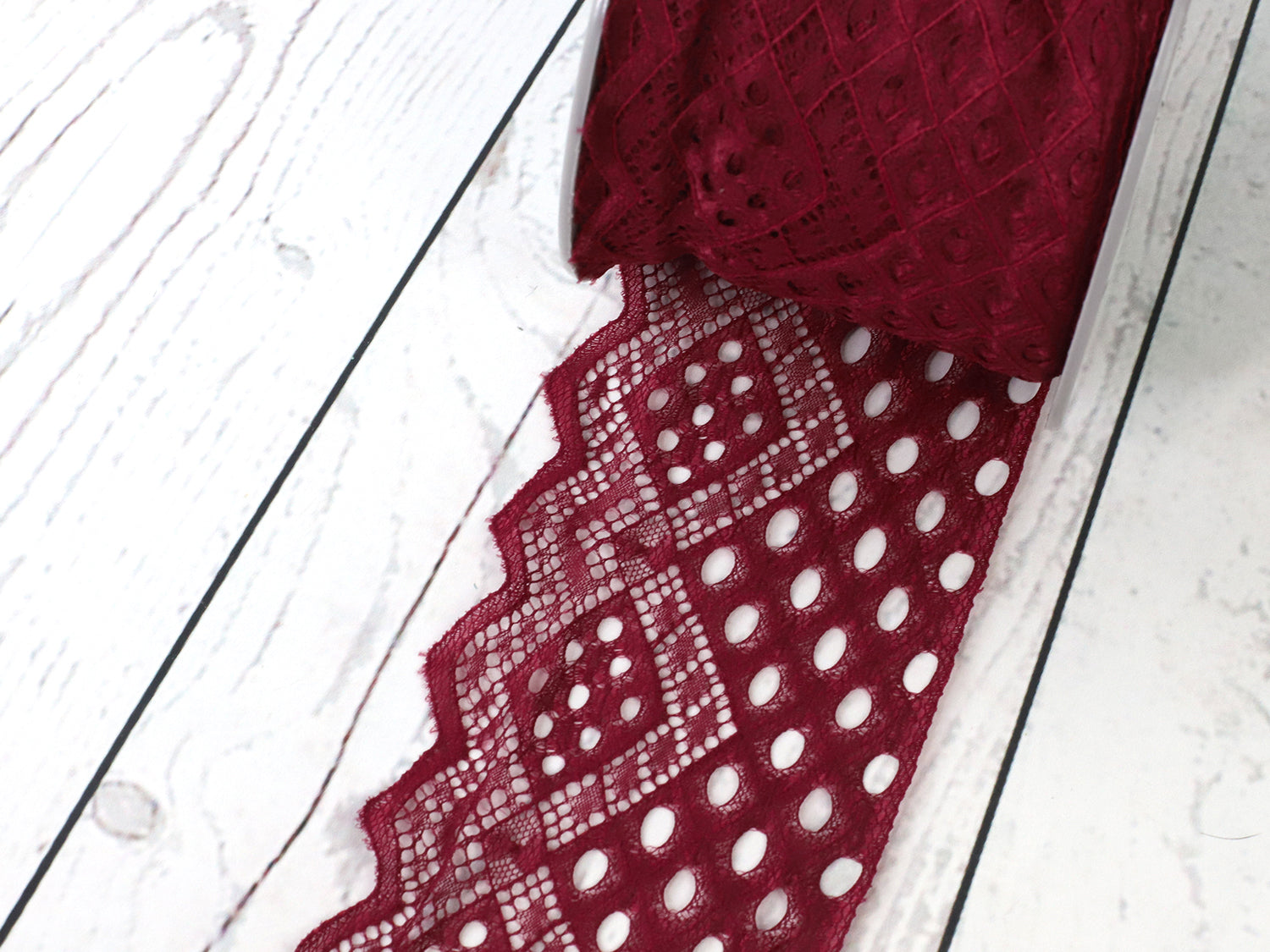 breite_spitze_polyester_100mm_weinrot