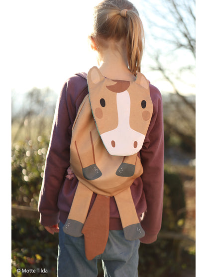 diy-naehen-tierbeutel-beute-panel-swafing-kaeselotti-pony-pferd-naehbeispiel