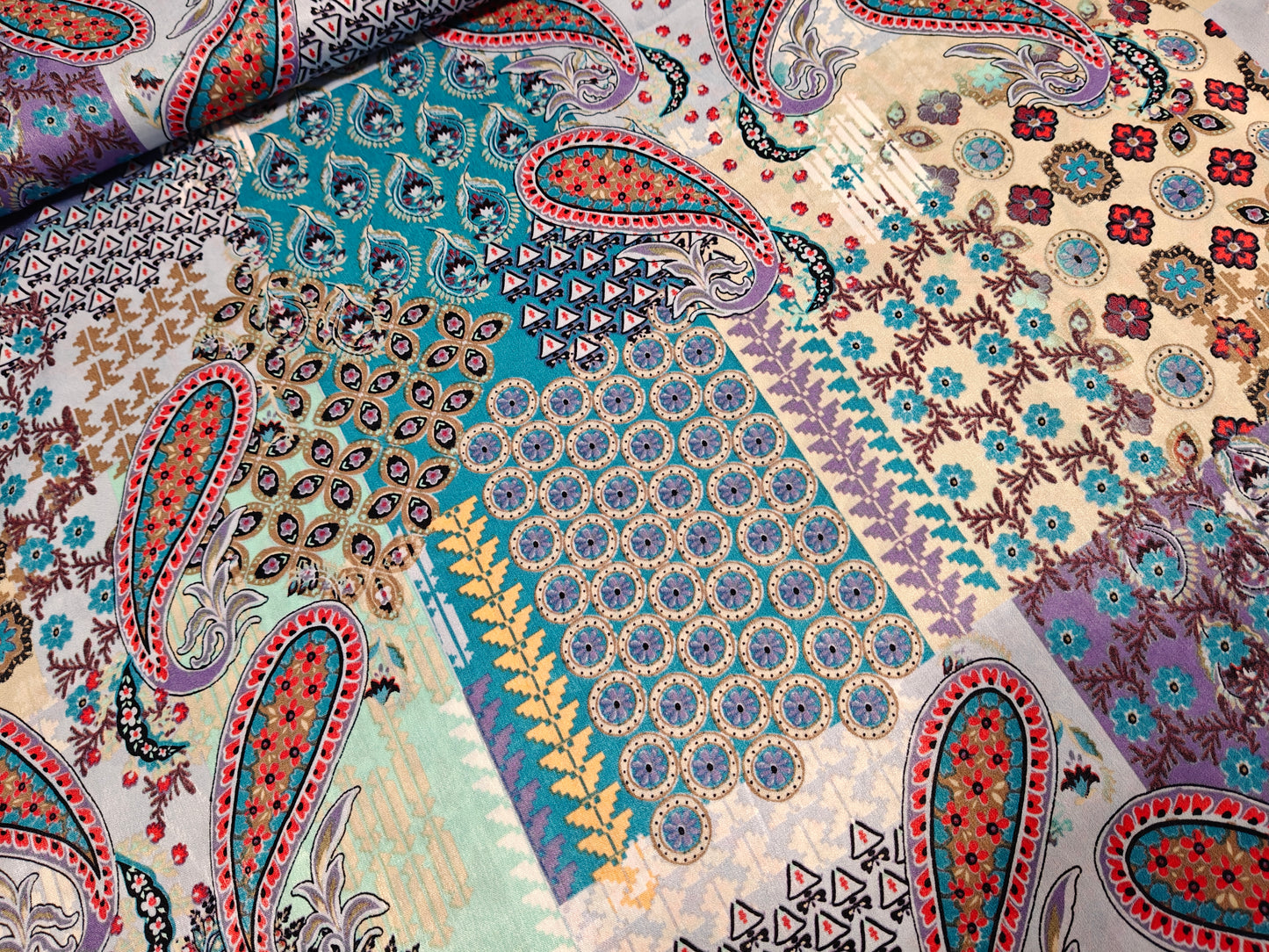 Satin Stoff, Webware -  Paisley