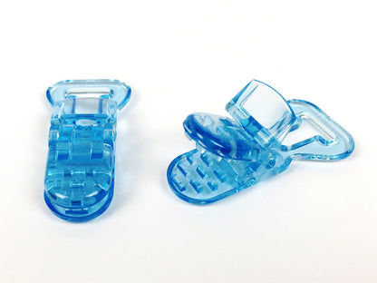 schnullerclips-hellblau-transparent-2