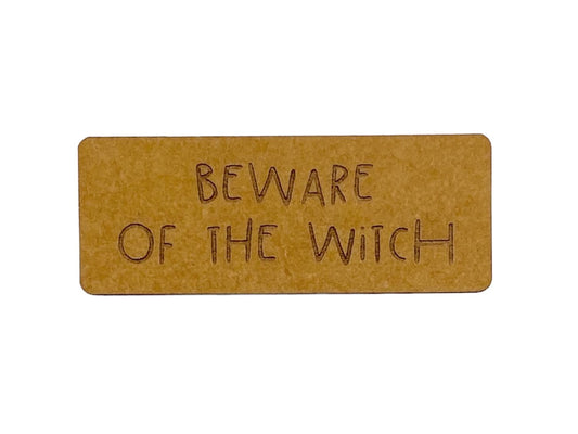 snappap-label-zum-annaehen-halloween-beware-of-the-witch