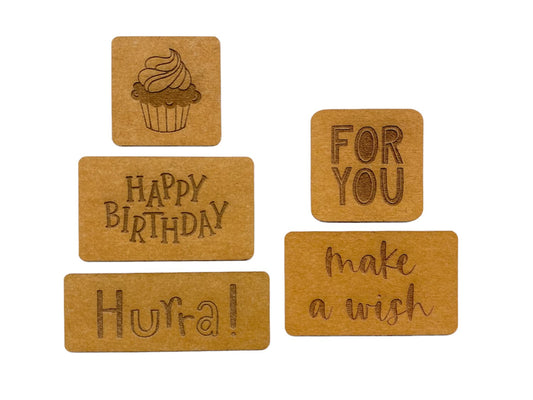 snappap-set-label-zum-annaehen-5-stueck-happy-birthday-hurra-make-a-wish-for-you-muffin-cupcake-1