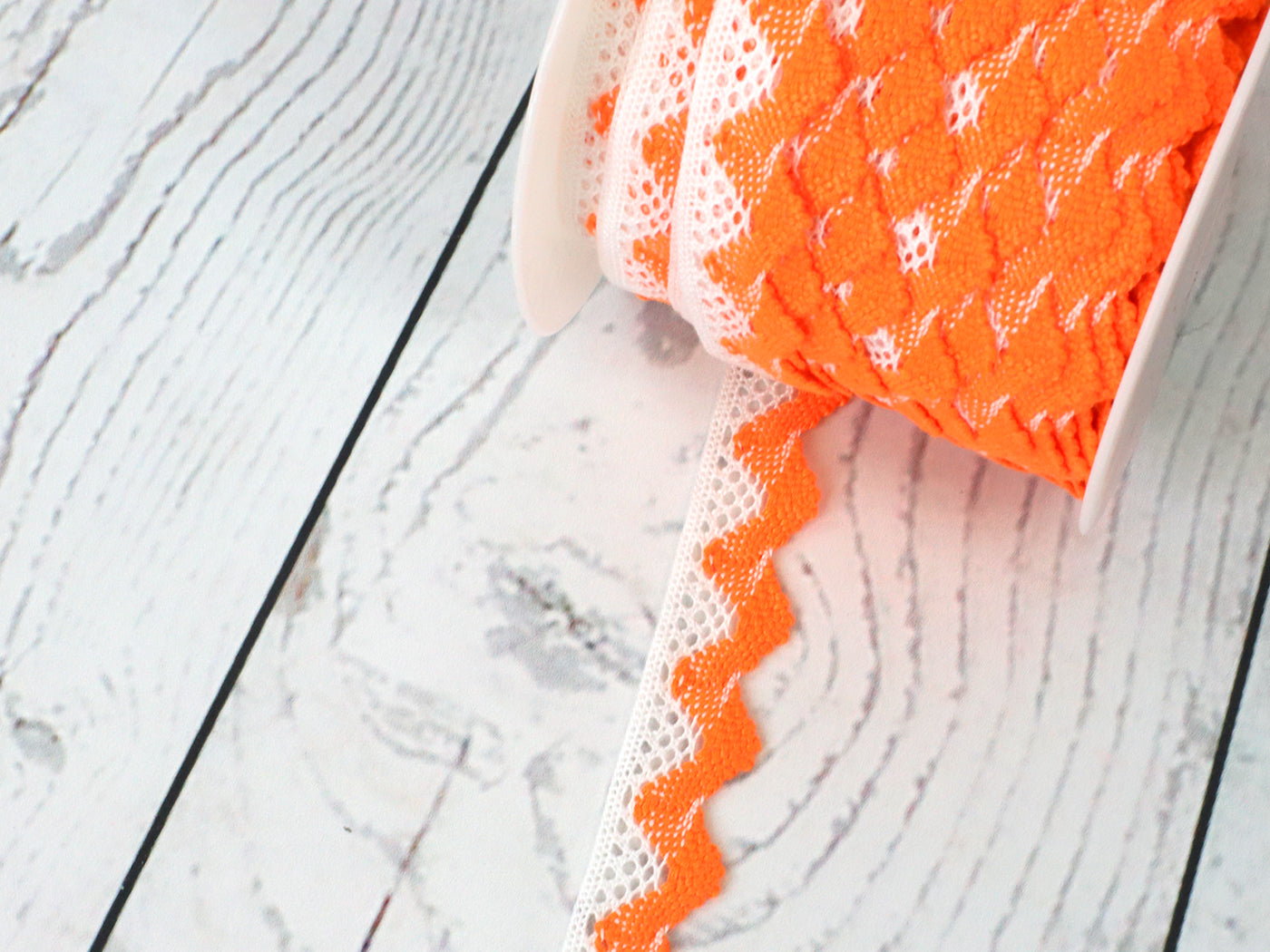 spitze-band-zierband-welle-zweifarbig-weiss-orange-2