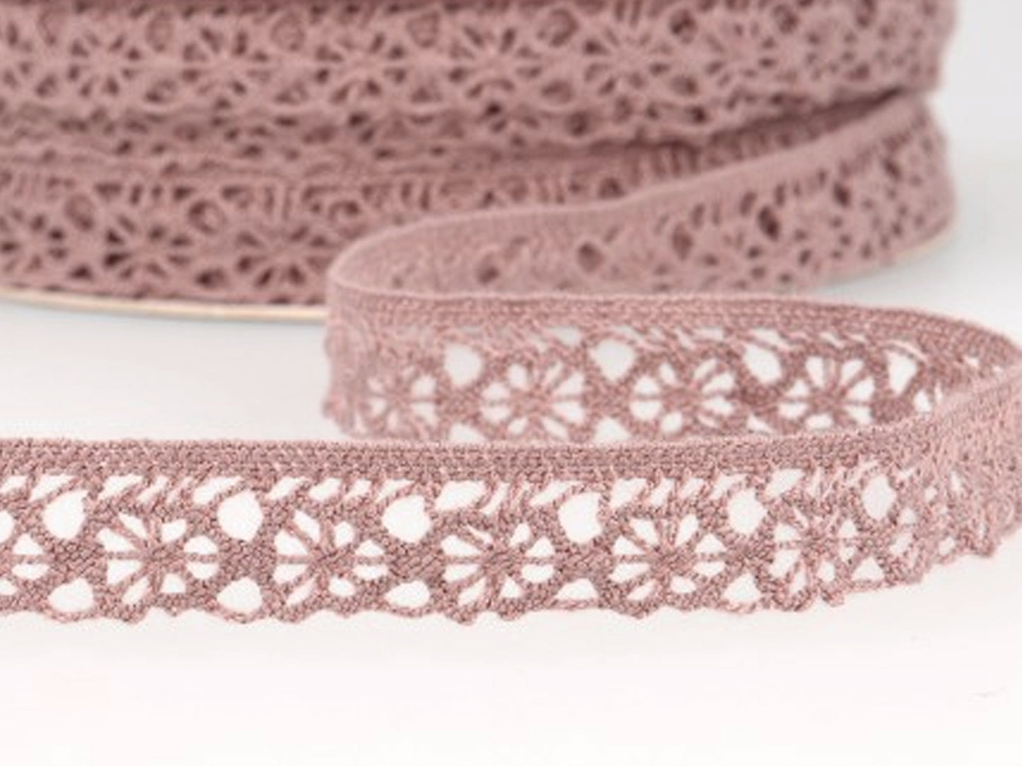 Dentelle aux fuseaux 15mm - vieux rose