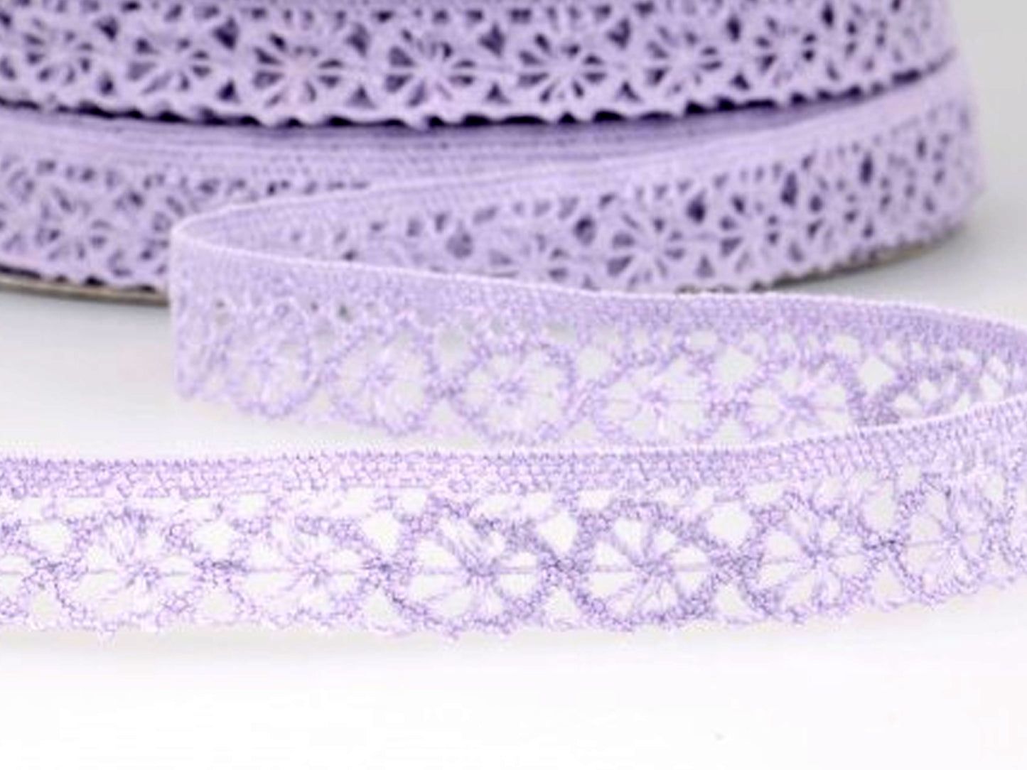 bobbin lace 15mm - light purple