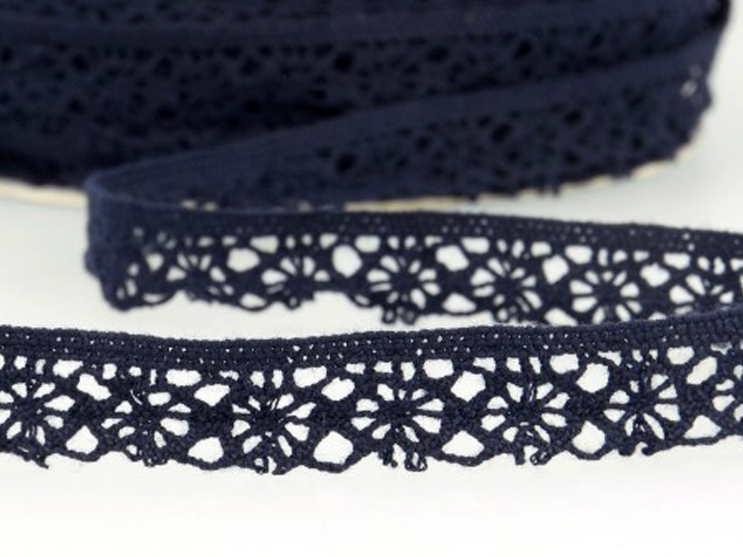 Dentelle aux fuseaux 15mm - marine