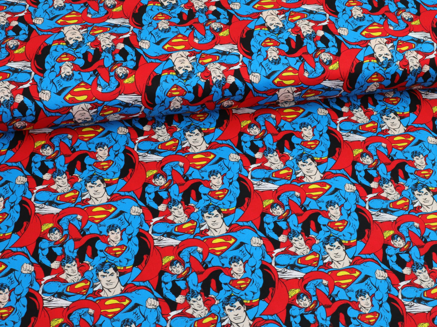 stoff-baumwolle-baumwollstoff-patchwork-superman-crowd-2