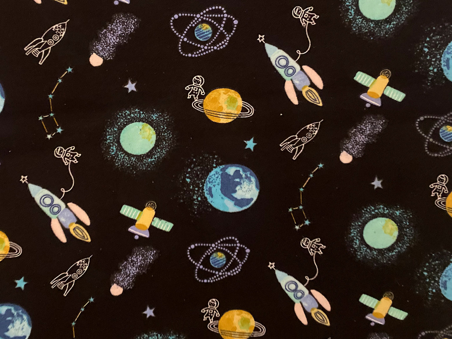 Cotton FLANNEL - Cubby Bear - Rocket, black