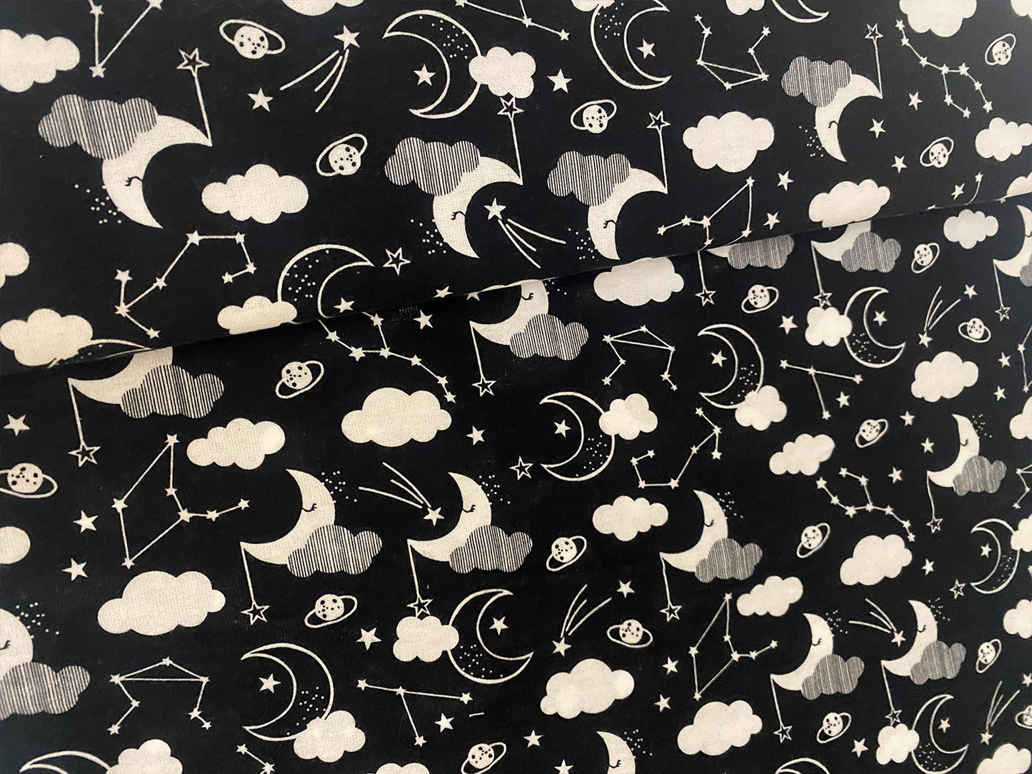 Cotton FLANNEL - Don't forget to dream - Moon &amp; Stars black