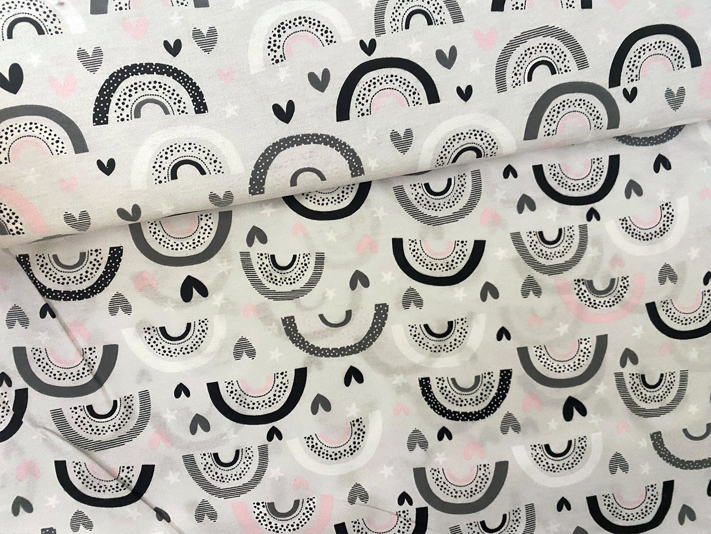 Cotton FLANNEL - Don't forget to dream - rainbow, light grey