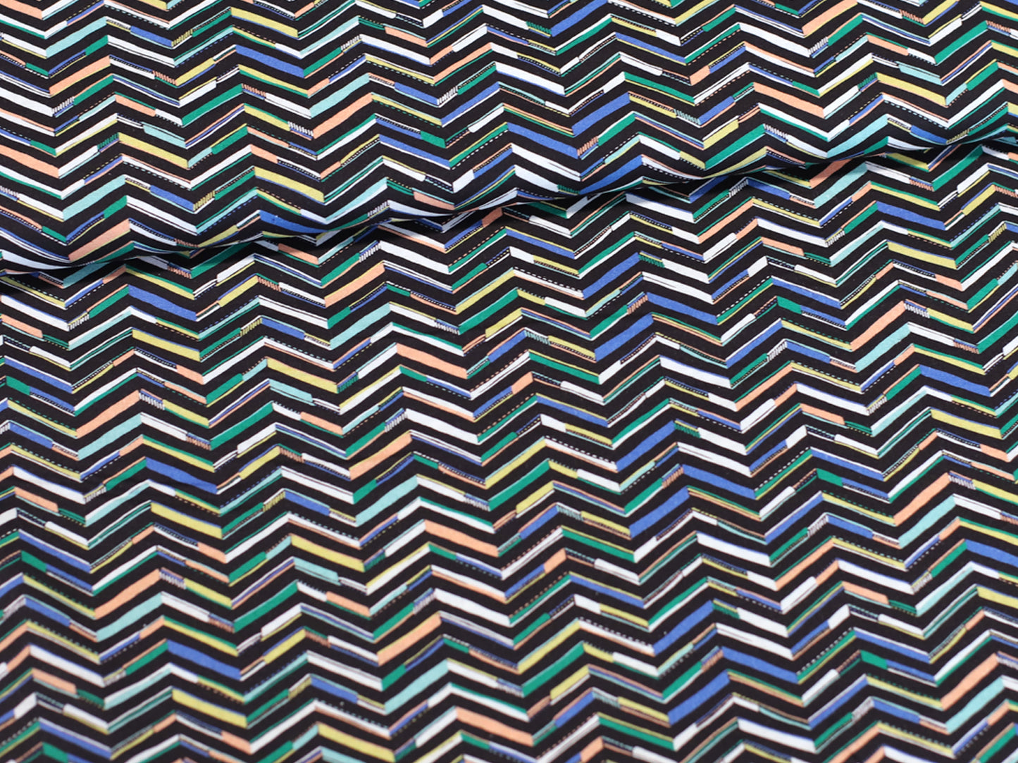 Patchworkstoff - Baumwolle Stoff - Colored Chevron