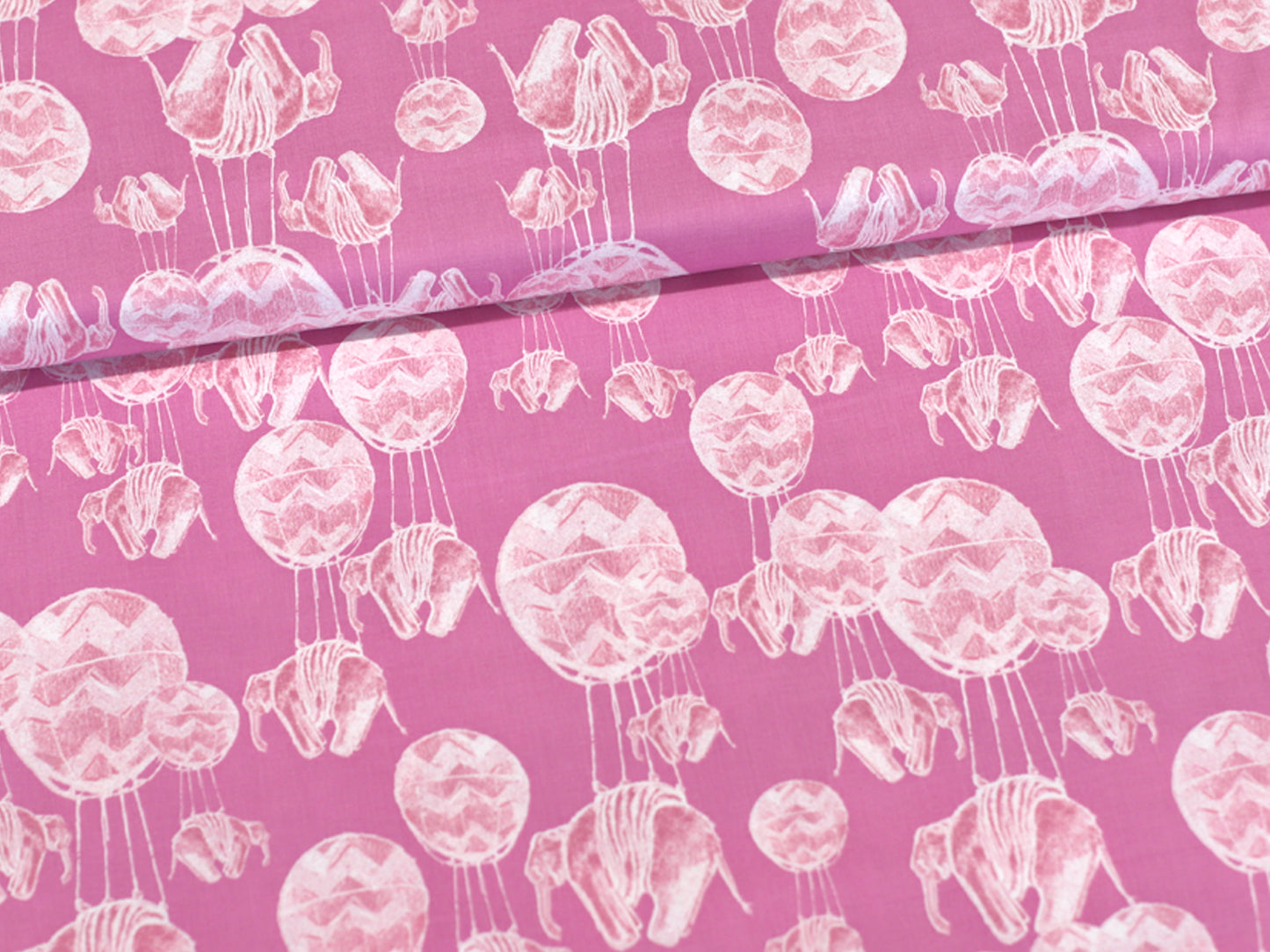 Patchworkstoff - Baumwolle Stoff - Elephant Flight