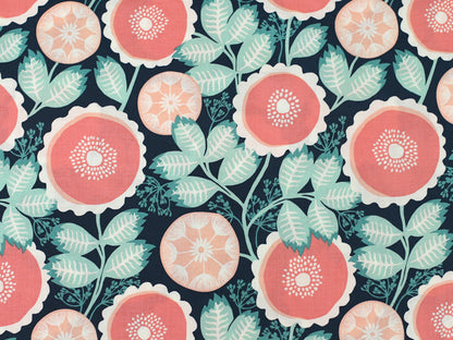 Patchworkstoff - Baumwolle Stoff - Florabelle mit buntem floralen Muster in Rosa und Grün auf dunklem Hintergrund.